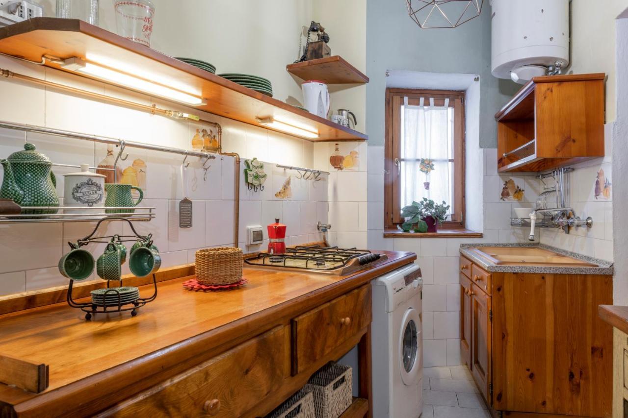 דירות Ramponio Rustico Terra Cielo - Renovated In 2023 מראה חיצוני תמונה